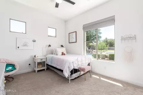Bedroom - 1096 E Lodgepole Dr, Gilbert, AZ 85298 photo 5 of 12