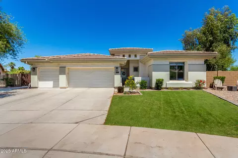 1096 E Lodgepole Dr, Gilbert, AZ 85298