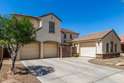 2718 S Cupertino Dr, Gilbert, AZ 85295