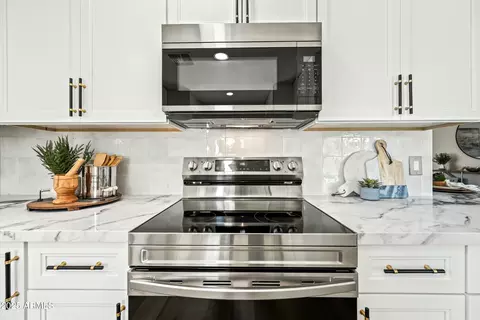 Kitchen - 4902 E Golden St, Mesa, AZ 85205 photo 4 of 6