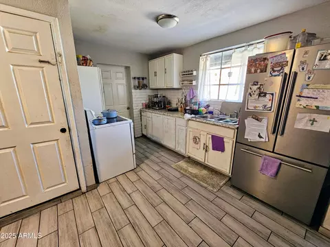 4546 N 27th Ave, Phoenix, AZ 85017 photo 6