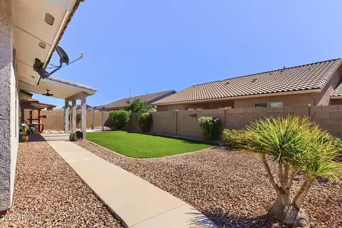 Exterior - 11209 E Ocaso Ave, Mesa, AZ 85212 photo 1 of 5