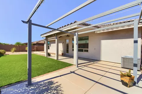 Exterior - 11209 E Ocaso Ave, Mesa, AZ 85212 photo 3 of 5