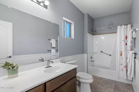 Bath - 11209 E Ocaso Ave, Mesa, AZ 85212 photo 3 of 3