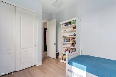 Bedroom - 4535 E Navigator Ln, Phoenix, AZ 85050 photo 6 of 6