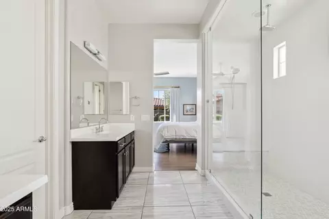 Entry Way - 4535 E Navigator Ln, Phoenix, AZ 85050 photo 5 of 5