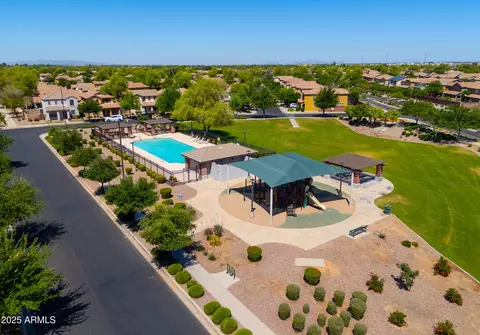 View/Area - 3788 E Sexton St, Gilbert, AZ 85295 photo 3 of 3