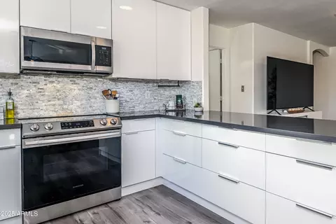9013 E Shooting Star Dr, Gold Canyon, AZ 85118