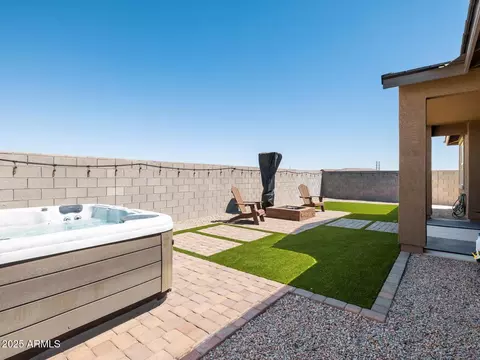 41800 W Sonoran Trl, Maricopa, AZ 85138