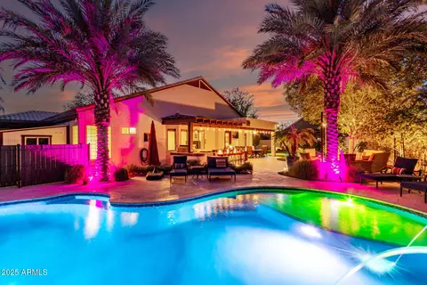 Exterior - 2139 S Granite St, Gilbert, AZ 85295 photo 15 of 33