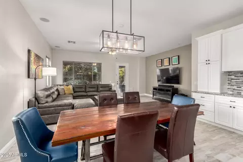 Dining - 2139 S Granite St, Gilbert, AZ 85295 photo 2 of 2