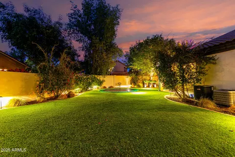 Exterior - 2139 S Granite St, Gilbert, AZ 85295 photo 17 of 33
