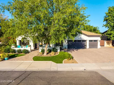 Exterior - 2139 S Granite St, Gilbert, AZ 85295 photo 32 of 33