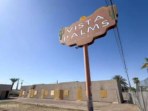 602 S 17th Ave, Phoenix, AZ 85007
