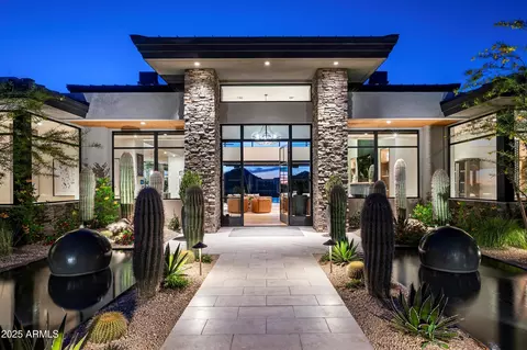 8328 E Whisper Rock Trl, Scottsdale, AZ 85266