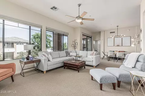 2989 N 44th St #3044, Phoenix, AZ 85018