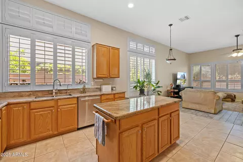 Kitchen - 1943 E Drake Dr, Tempe, AZ 85283 photo 1 of 2