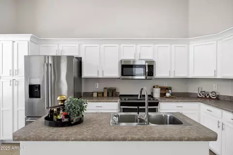 1120 S Valley Dr, Apache Junction, AZ 85120 photo 12
