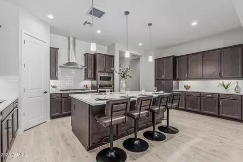 Kitchen - 18025 N 65th Pl, Phoenix, AZ 85054 photo 6 of 8