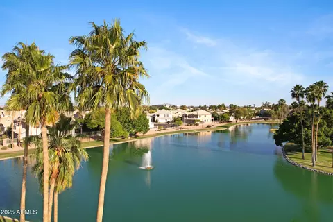 View/Area - 1975 E Chilton Dr, Tempe, AZ 85283 photo 12 of 13