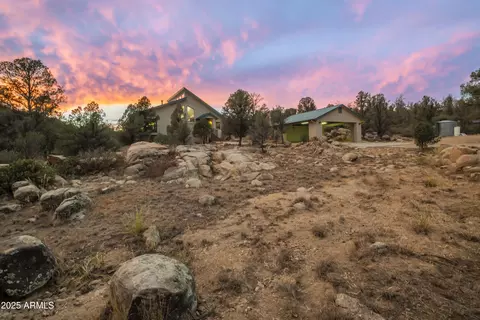 18250 S Backwoods Trl, Kirkland, AZ 86332