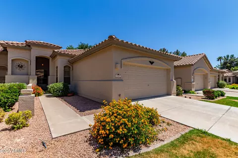 23817 S Serenity Way, Sun Lakes, AZ 85248