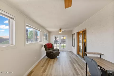 Exterior - 905 E Bluefield Ave, Phoenix, AZ 85022 photo 1 of 6