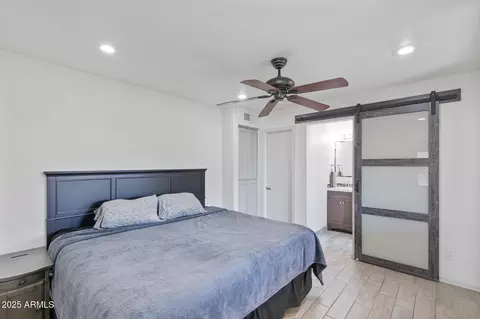 Bedroom - 905 E Bluefield Ave, Phoenix, AZ 85022 photo 1 of 1