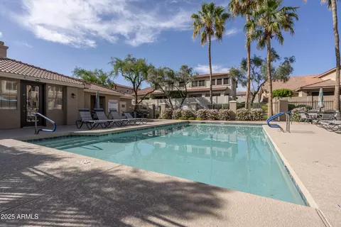 Exterior - 1024 E Frye Rd #1090, Phoenix, AZ 85048 photo 6 of 10