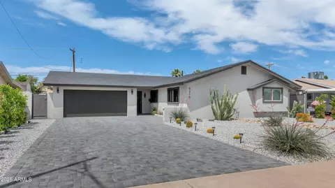 8316 E Glenrosa Ave, Scottsdale, AZ 85251