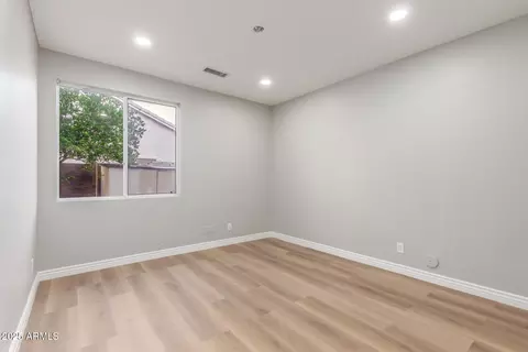 2754 E Michelle Way, Gilbert, AZ 85234 photo 25