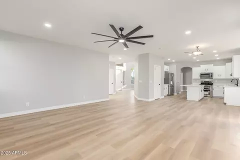 2754 E Michelle Way, Gilbert, AZ 85234 photo 11