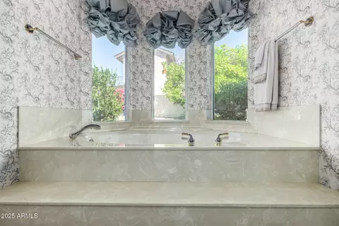 Bath - 3740 E Tonto Ct, Phoenix, AZ 85044 photo 2 of 4