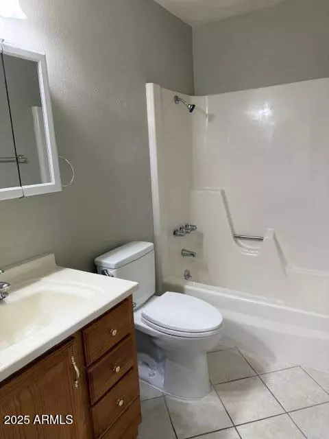 Bath - 814 S 80th St, Mesa, AZ 85208 photo 1 of 3