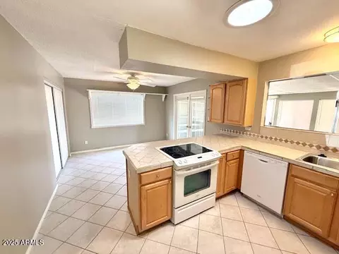 Kitchen - 814 S 80th St, Mesa, AZ 85208 photo 3 of 4