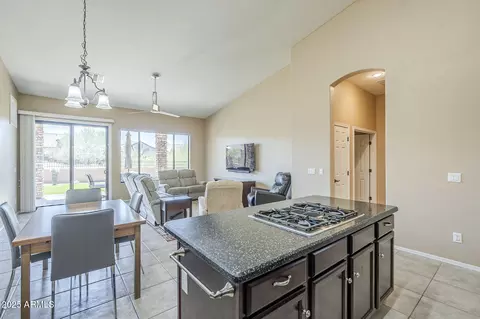 Kitchen - 6951 E Roland St, Mesa, AZ 85207 photo 4 of 7