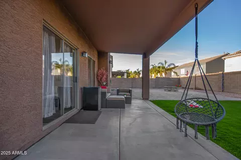 Exterior - 4088 E Kroll Dr, Gilbert, AZ 85234 photo 4 of 13