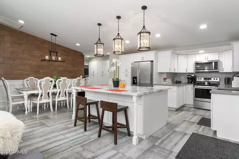 2025 N 87th Way, Scottsdale, AZ 85257