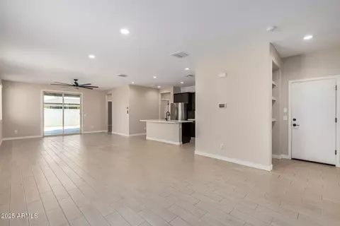 10974 W Taylor St, Avondale, AZ 85323