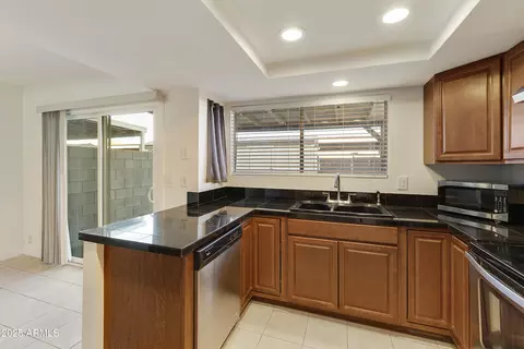Kitchen - 1011 E Lodge Dr, Tempe, AZ 85283 photo 6 of 6