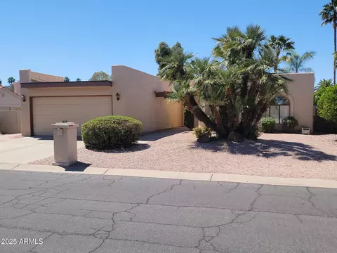10945 E Sunnydale Dr, Sun Lakes, AZ 85248