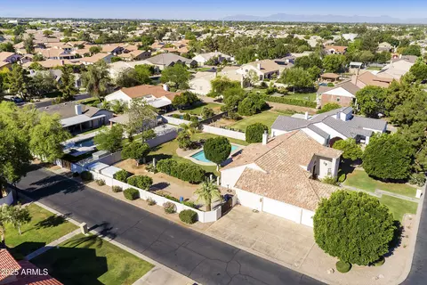 View/Area - 541 E Spur Ave, Gilbert, AZ 85296 photo 2 of 3
