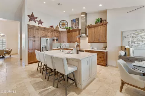 Kitchen - 541 E Spur Ave, Gilbert, AZ 85296 photo 3 of 8