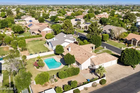 View/Area - 541 E Spur Ave, Gilbert, AZ 85296 photo 3 of 3