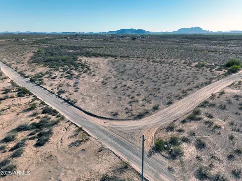0 N 377th Ave #33, Tonopah, AZ 85354