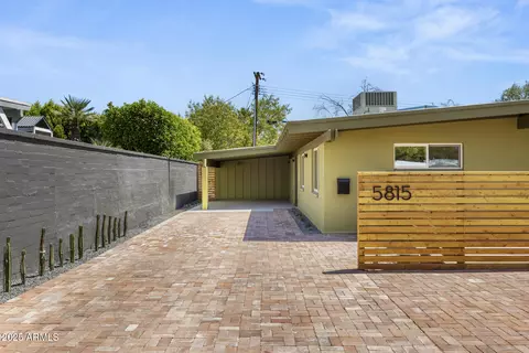 Exterior - 5815 N 10th Pl, Phoenix, AZ 85014 photo 2 of 14