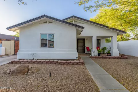 1402 W Lydia Ln, Phoenix, AZ 85041