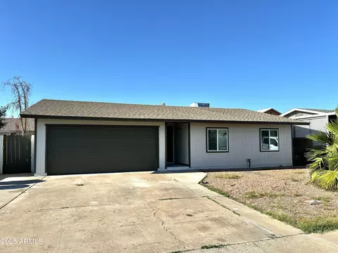 Exterior - 344 E Jacaranda St, Mesa, AZ 85201 photo 1 of 7