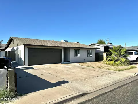344 E Jacaranda St, Mesa, AZ 85201