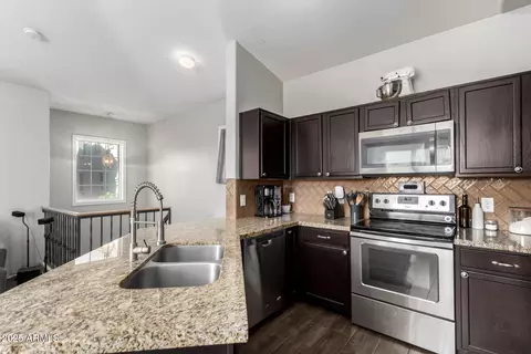 Kitchen - 1322 S Owl Dr, Gilbert, AZ 85296 photo 1 of 3